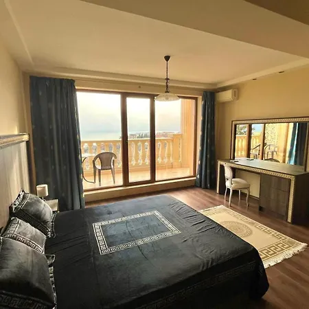 Elegant 1br With Balcony In Argisht Palace By Flat Mаnаger